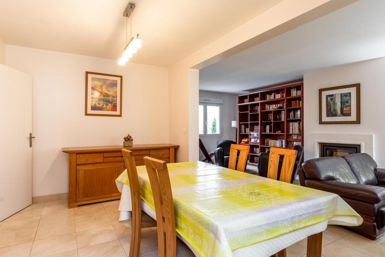 4 Bedroomed Near Disneyland Paris Coupvray Ngoại thất bức ảnh
